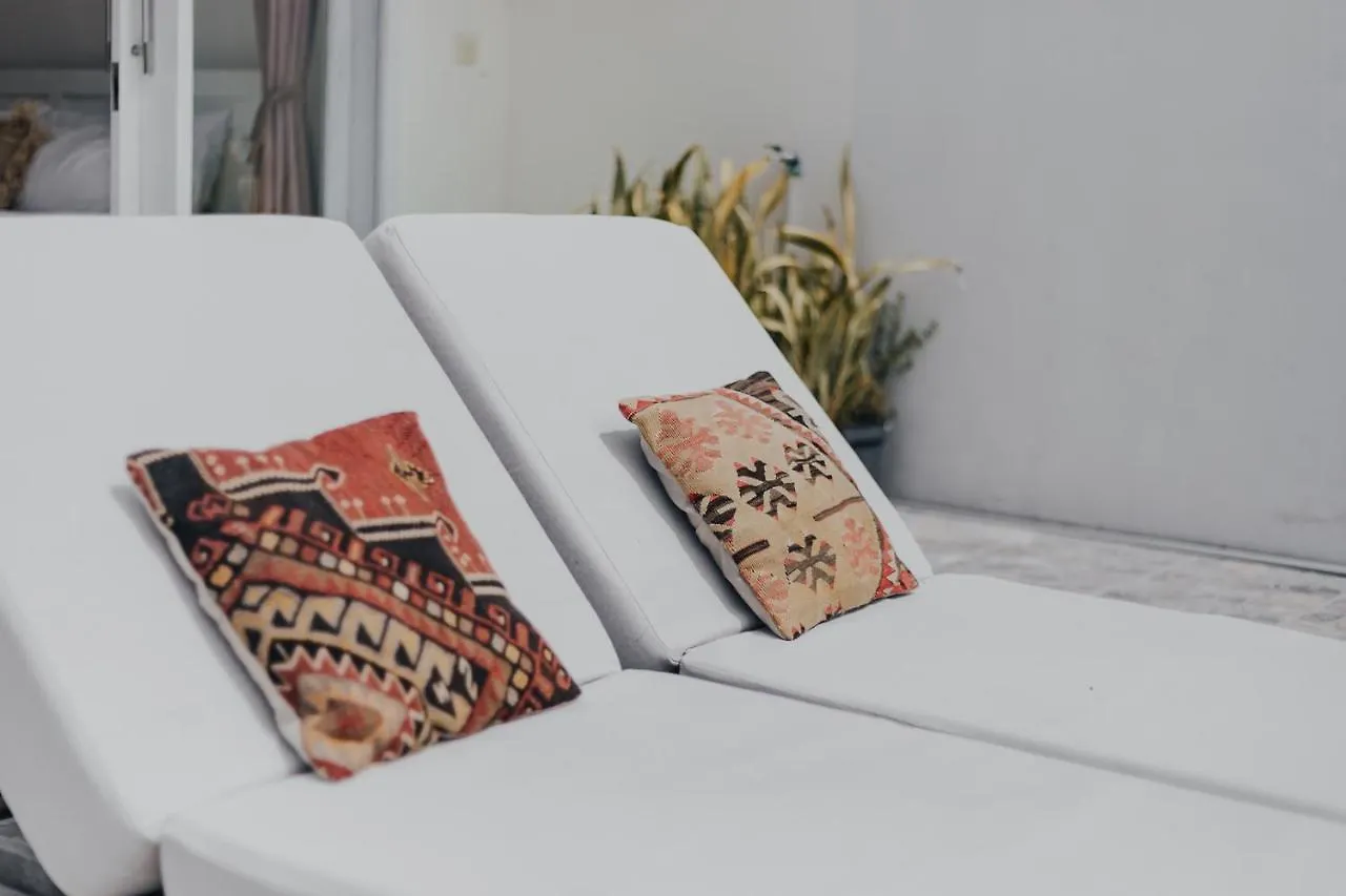 Affordable 2Br Private Pool Villa, Central Seminyak, Bali Indonesien