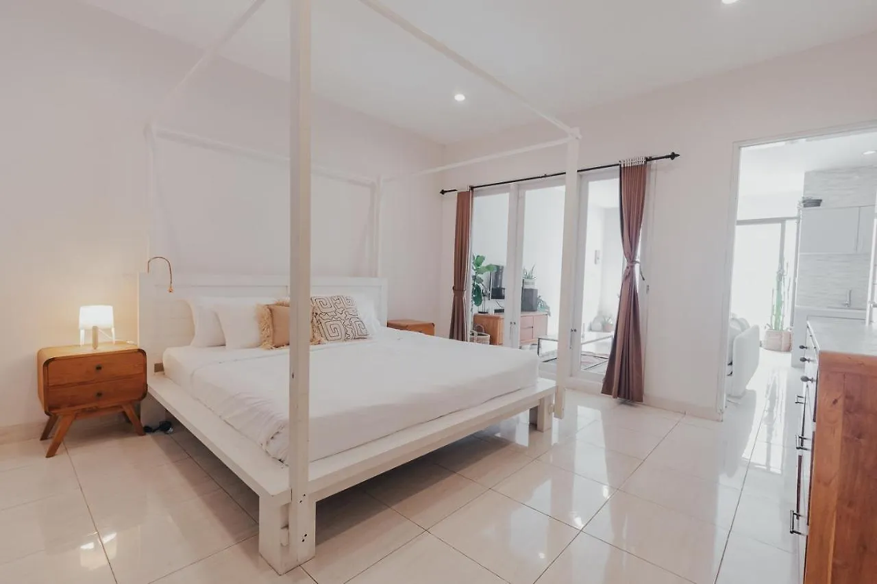 Affordable 2Br Private Pool Villa, Central Seminyak, Bali